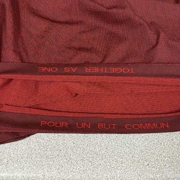 Lululemon Team Canada Swiftly Tech Half Zip 2.0 with COC logo - Picture 9 of 10